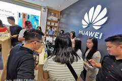 Huawei-150th-store-opening-Revu-Philippines-a