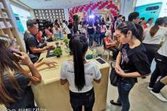 Huawei-150th-store-opening-Revu-Philippines-f