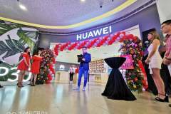 Huawei-150th-store-opening-Revu-Philippines-g