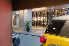 vivo-Y35-camera-sample-picture-by-Revu-Philippines-Gucci-with-cars-Night-mode