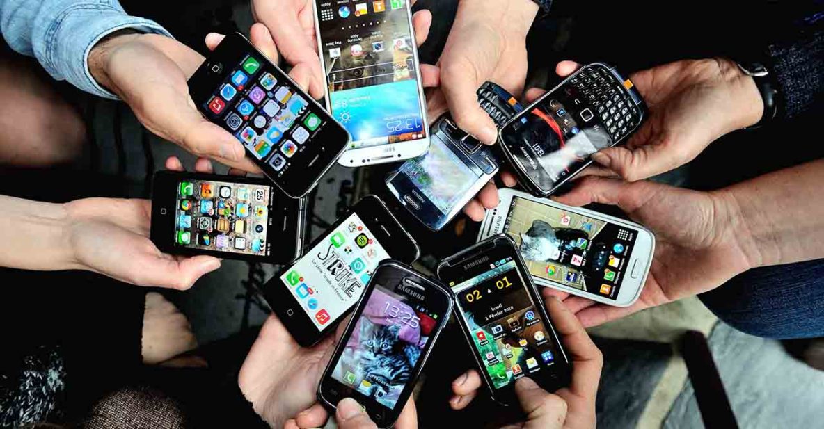 Smartphones by PHILIPPE HUGUEN/AFP/Getty Images
