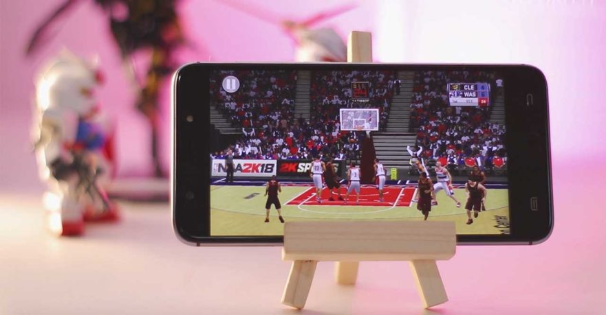 NBA 2K18 for Android and iOS on phones with different specs