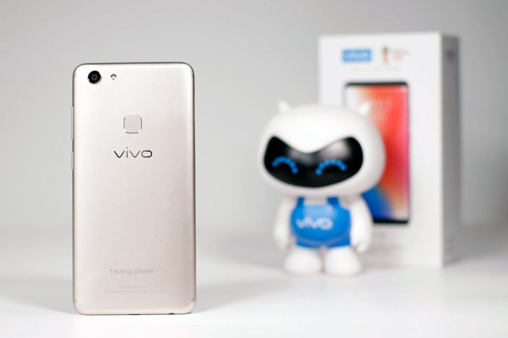 Vivo V7 review on Revu Philippines
