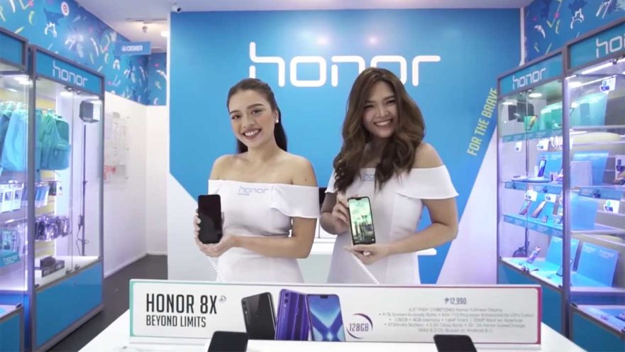 Honor Philippines first concept store opening on Revu Philippines