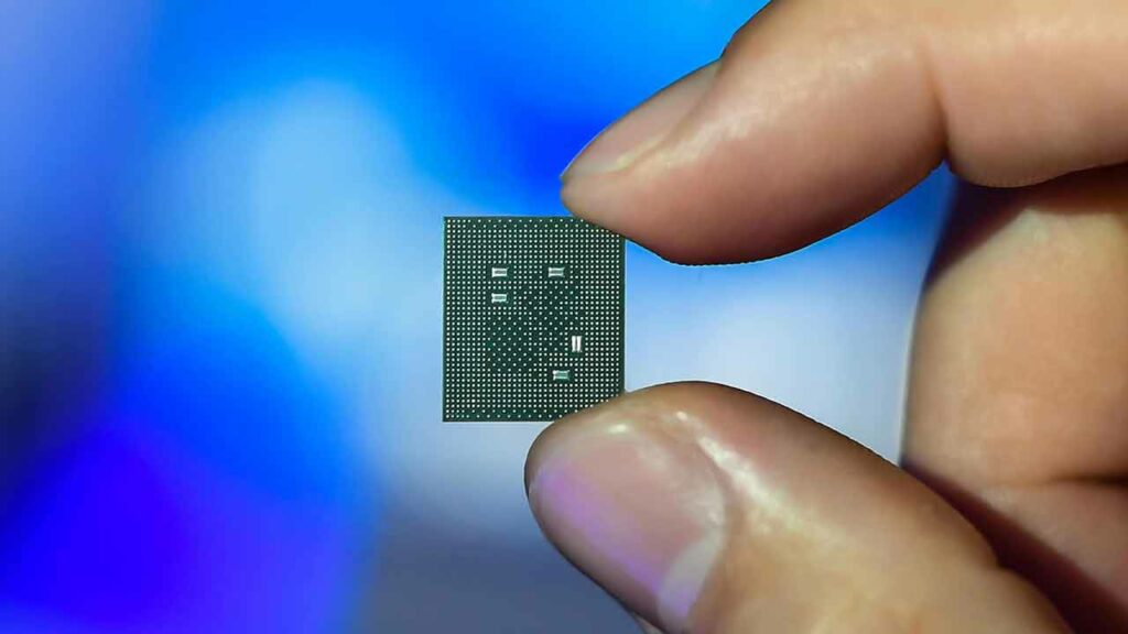 Qualcomm Snapdragon 865 chip via Revu Philippines