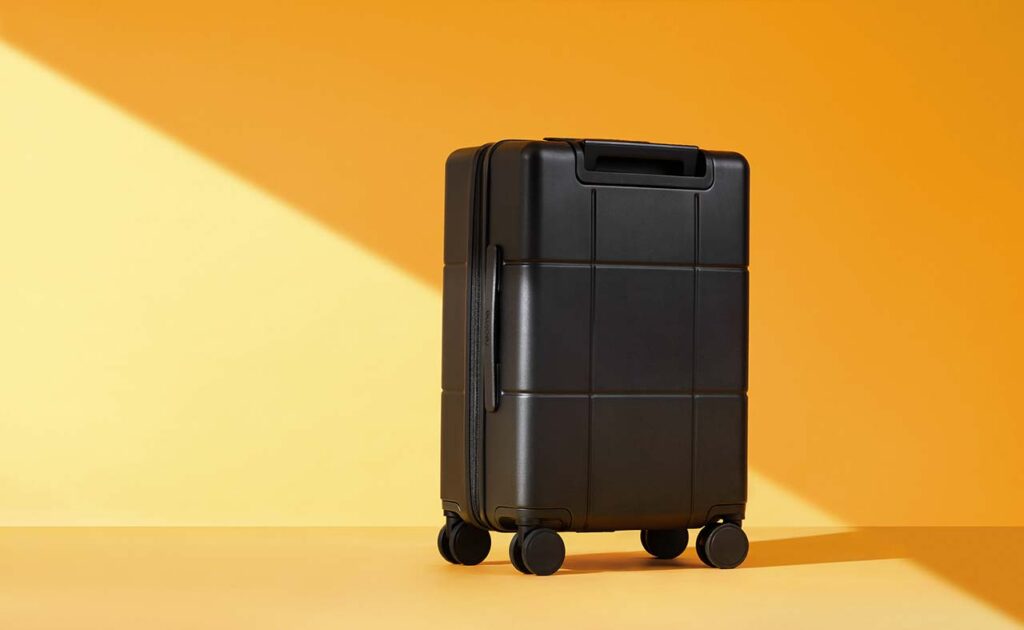 Realme Adventurer Luggage price and specs via Revu Philippines