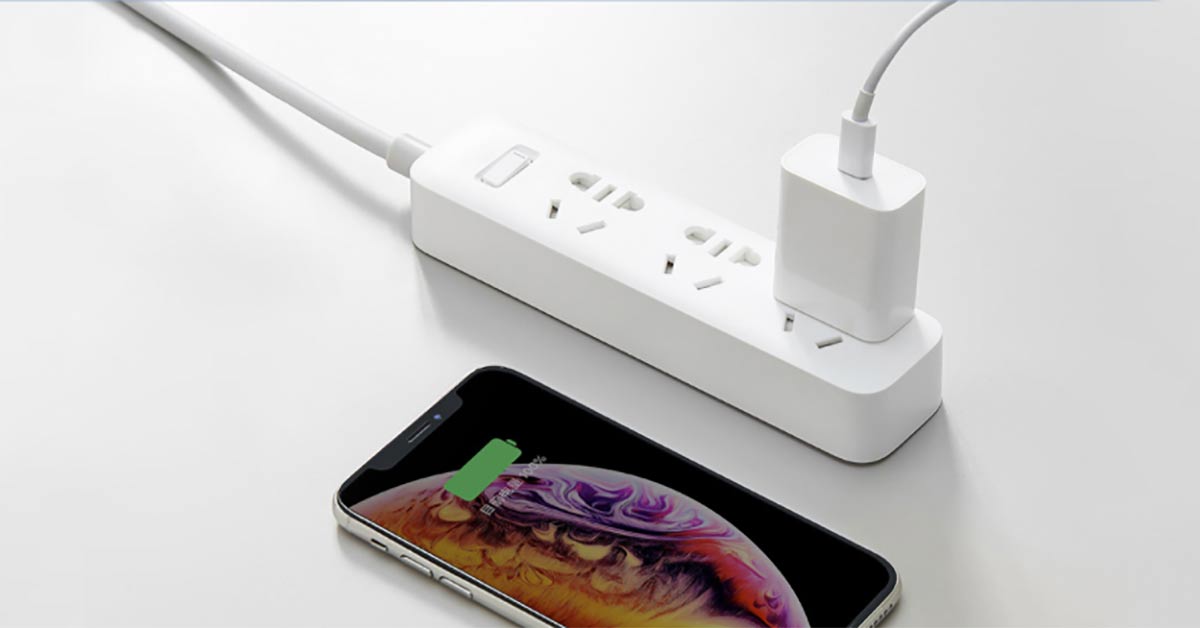 iphone 12 recommended charger wattage