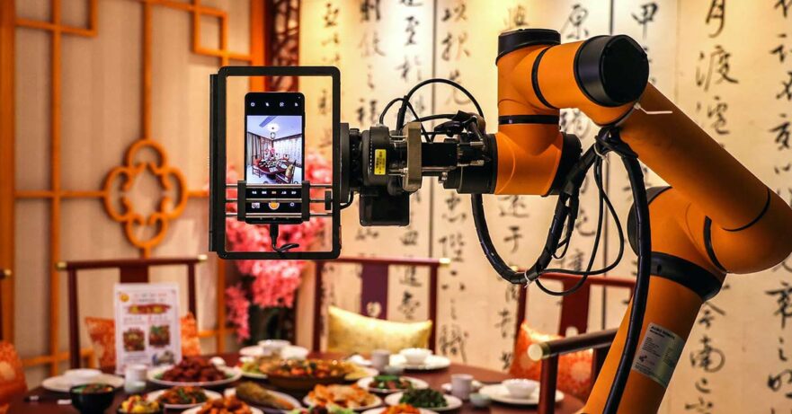 OPPO uses smart robot via Revu Philippines