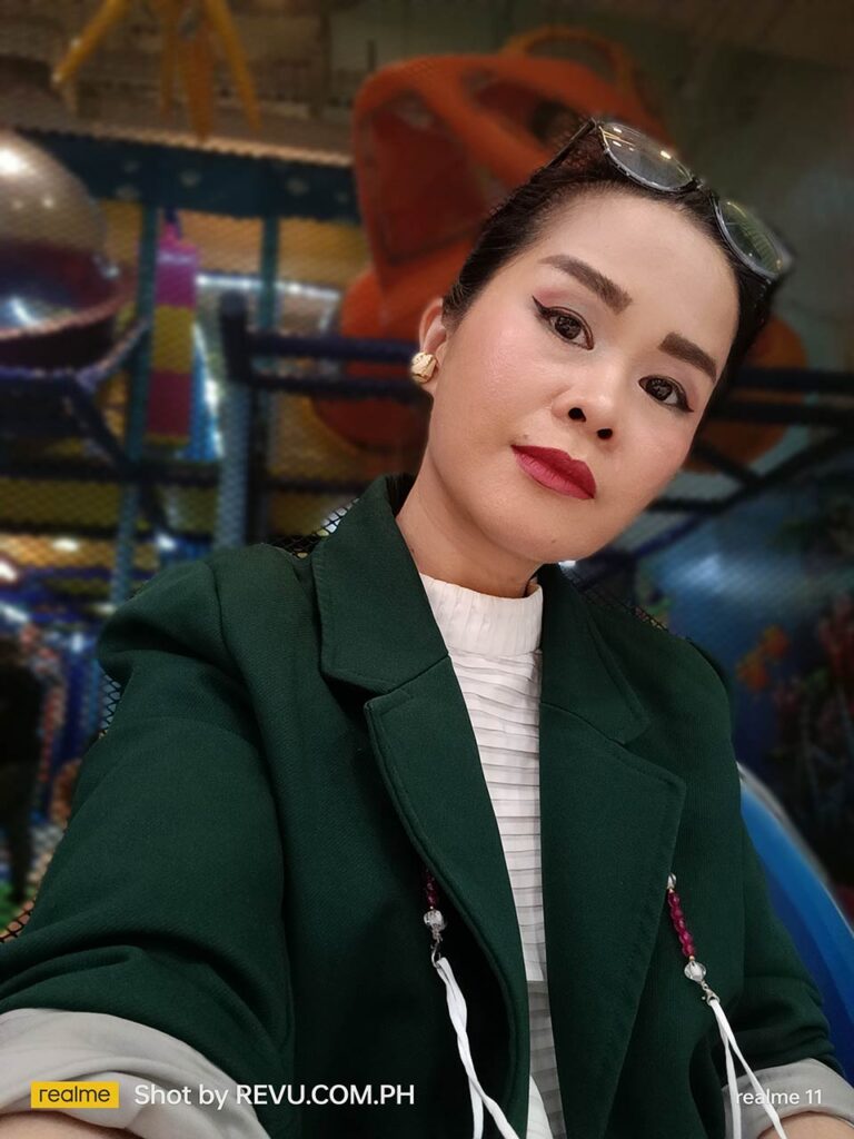 realme 11 camera sample selfie picture taken by Revu Philippines