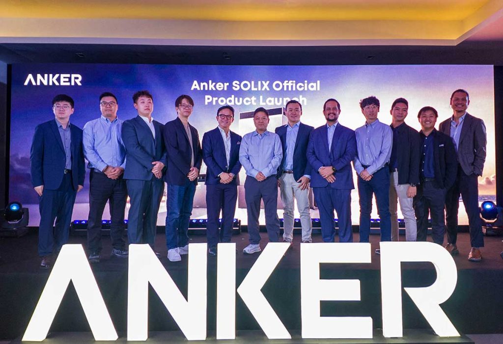 ASUS Solix executives at launch with NAVCO REVU Philippines